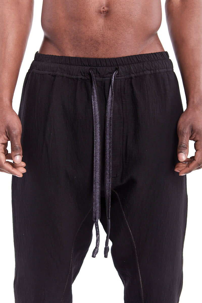 BLACK CROPPED GUSSET PANTS