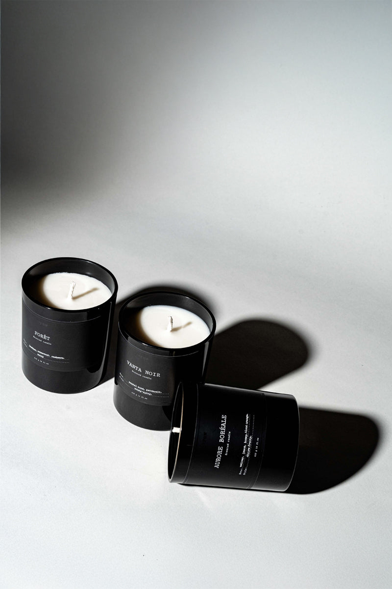 VANTA NOIR CANDLE