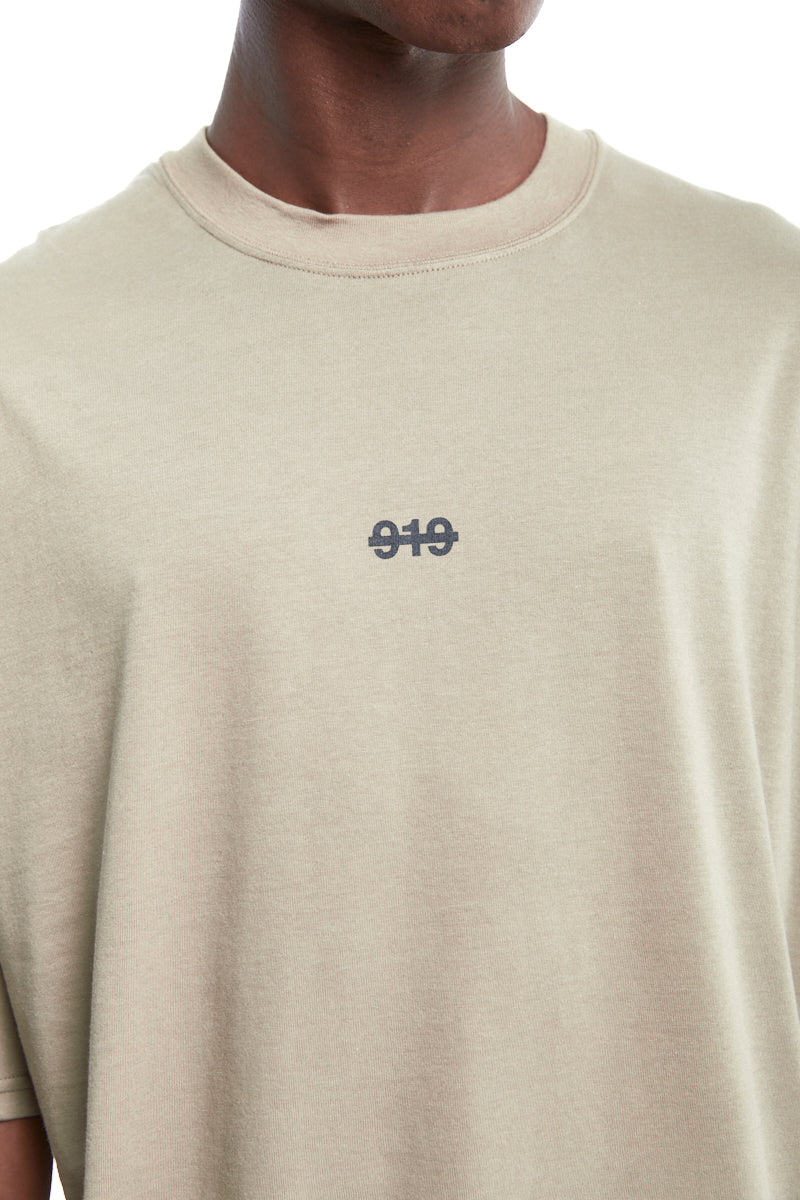 BEIGE OVERSIZED PRINT TEE