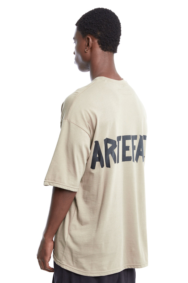 BEIGE OVERSIZED PRINT TEE
