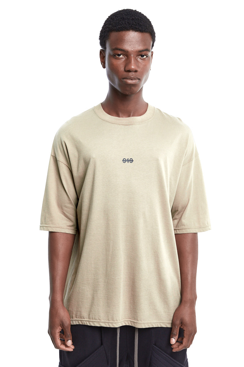 BEIGE LINES PRINT TEE