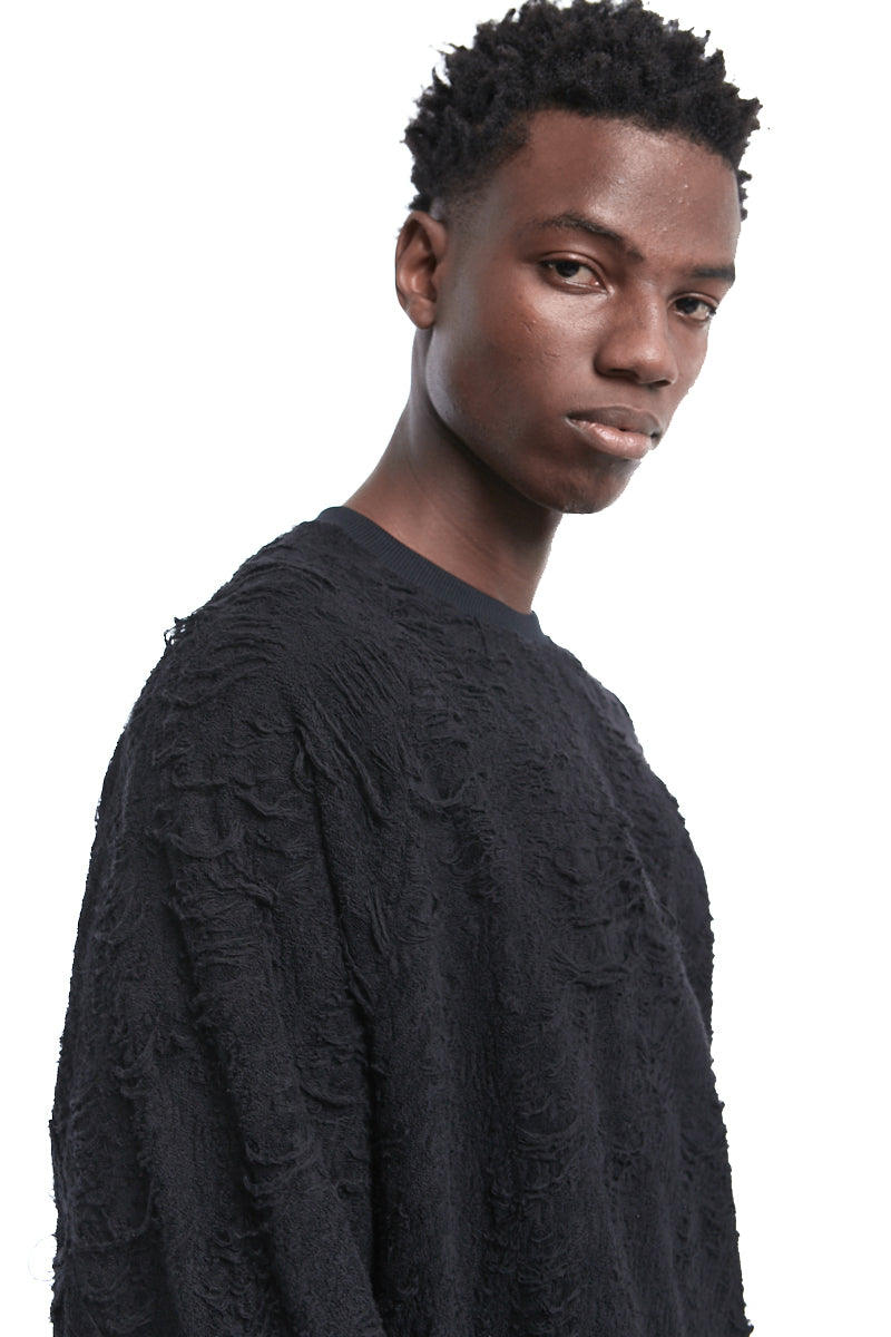 SHREDDED TEXTURE SWEATER