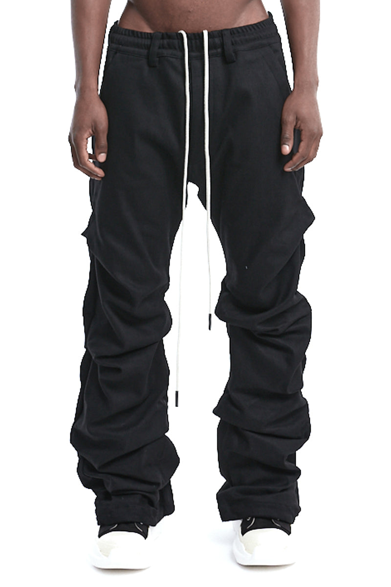 BOOTCUT TUCKED TROUSERS