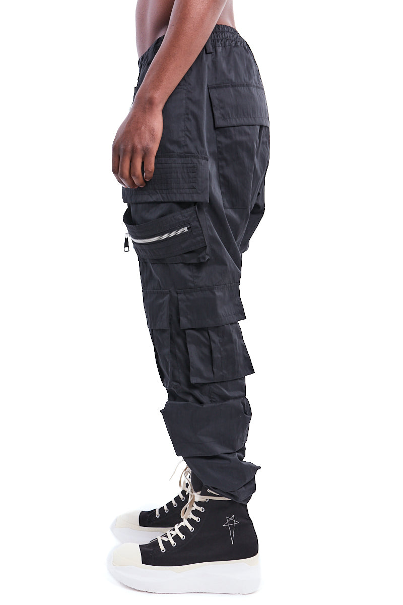 BLACK TECH CARGO SAROUEL EASY PANTS
