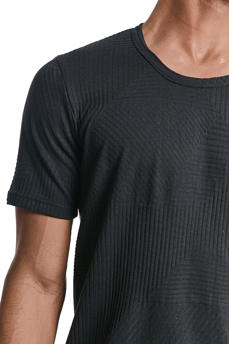 BLACK DISTORTED STRIPE SLIM FIT TEE