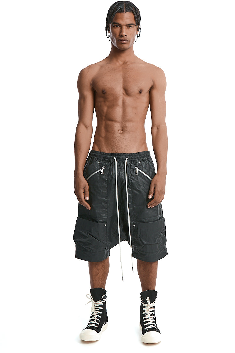 BLACK COATED CARGO SHORTS