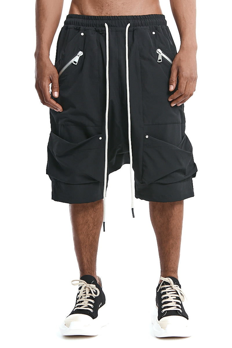 BLACK PATCHED POCKET CARGO SHORTS