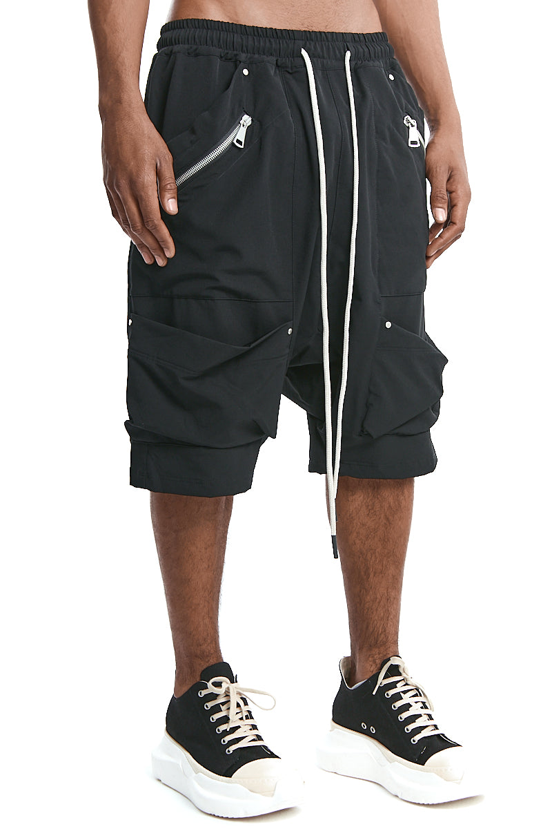 BLACK PATCHED POCKET CARGO SHORTS