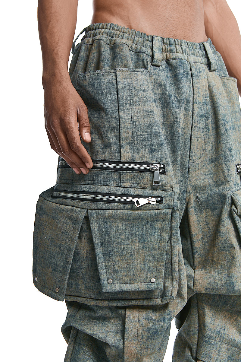 BLENDED SHADES DENIM CARGO TUCK WIDE PANTS