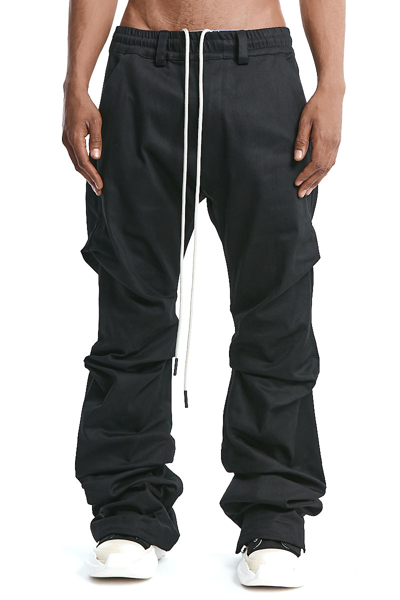 BLACK BOOTCUT TUCK PANTS
