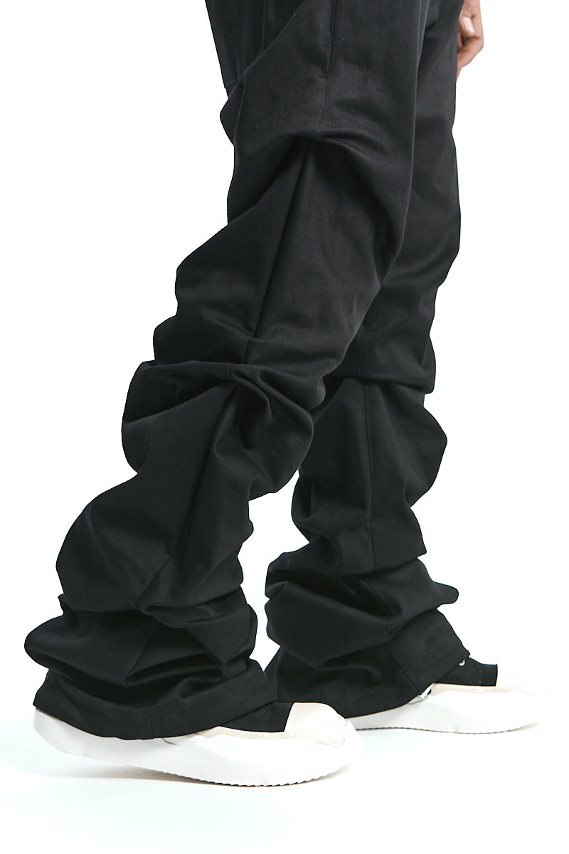 BLACK BOOTCUT TUCK PANTS