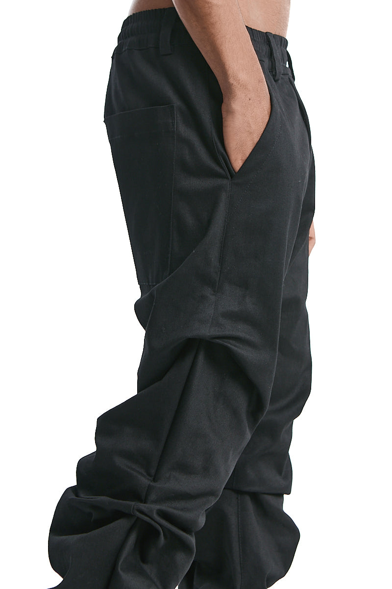 BLACK BOOTCUT TUCK PANTS