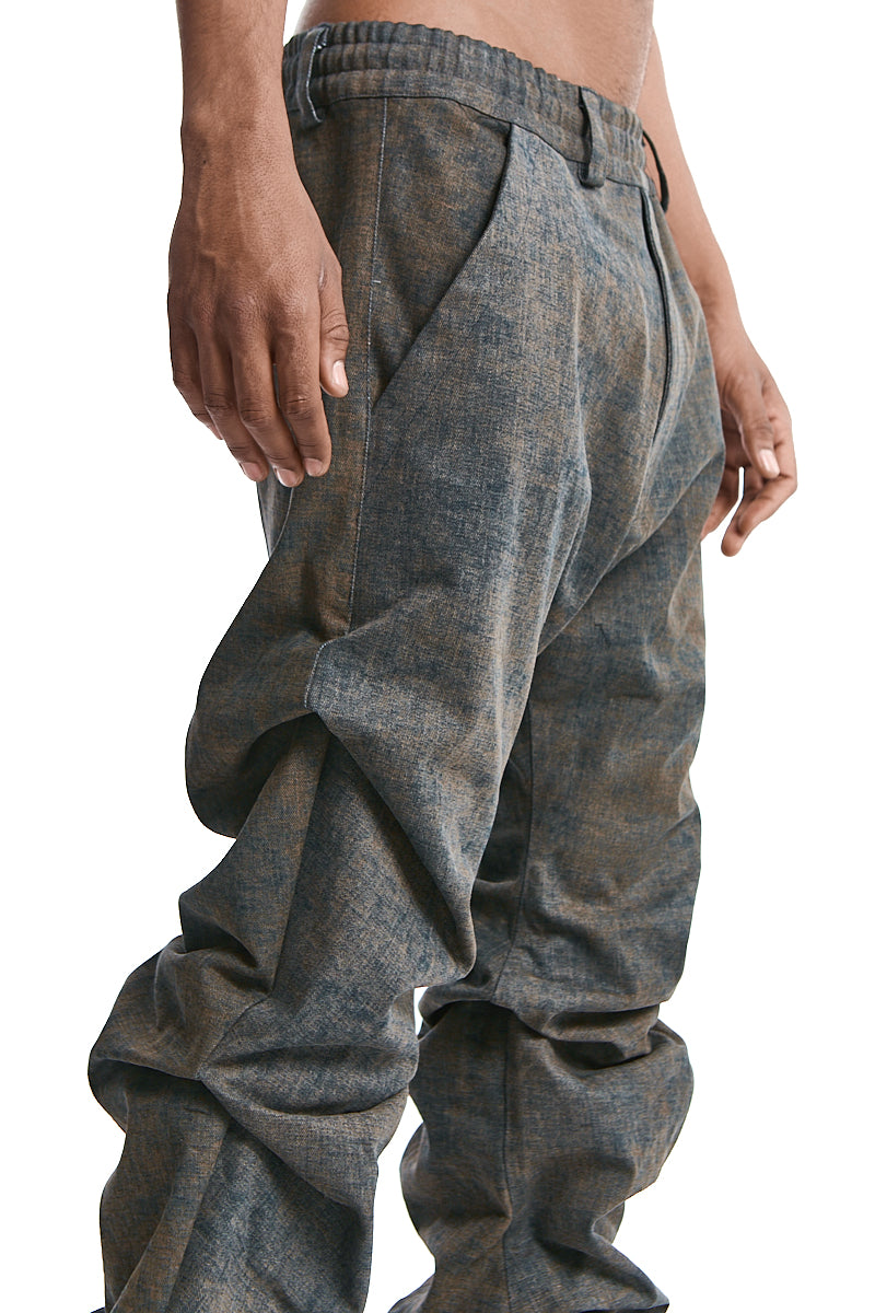 KHAKI BLENDED SHADES BOOTCUT TUCK PANTS