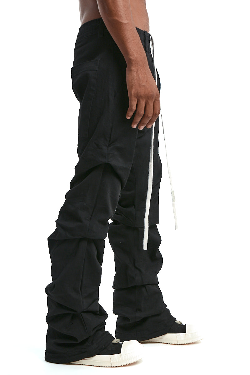 BLACK BOOTS CUT TUCK PANTS