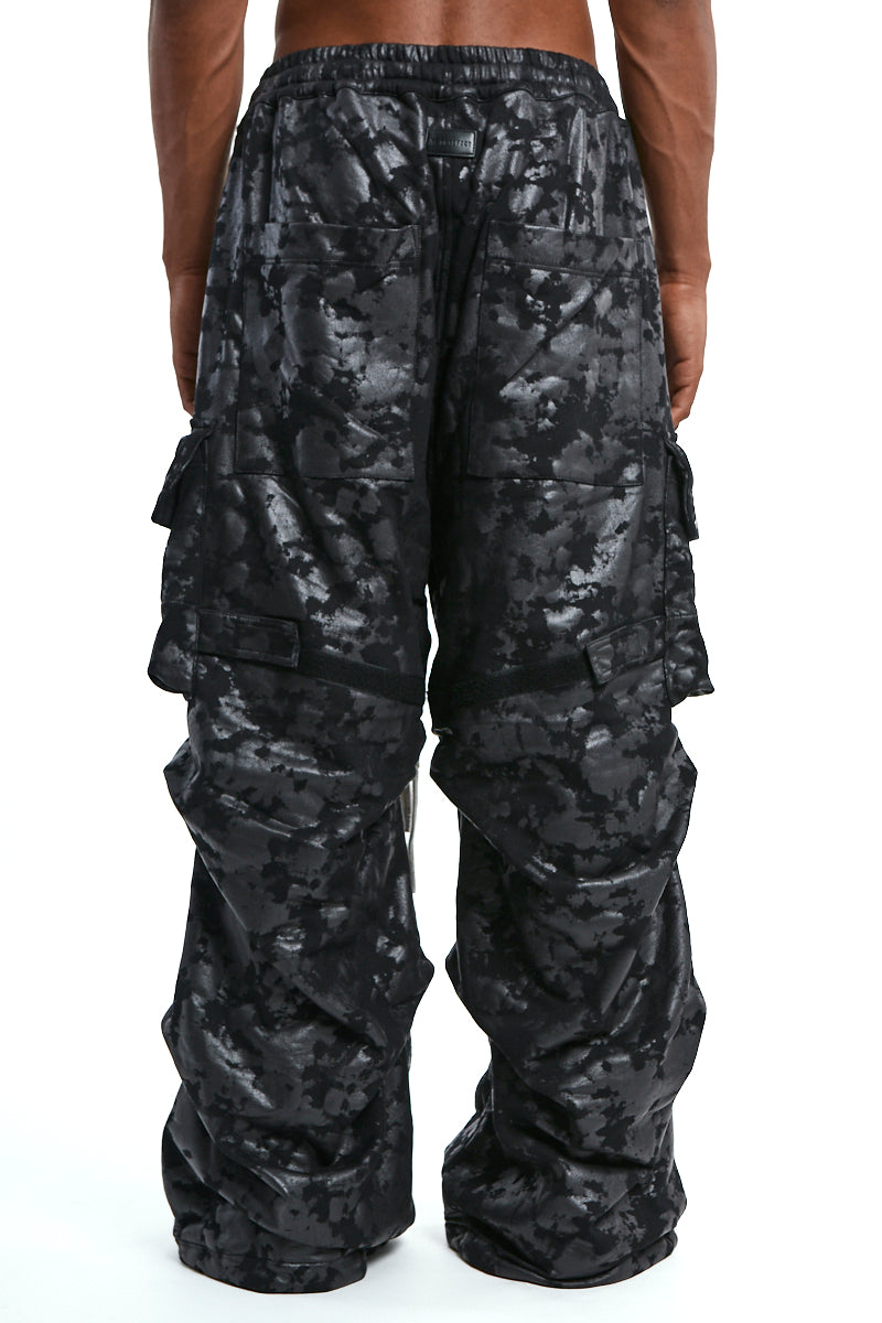 BLACK SWEAT CARGO TUCK WIDE PANTS