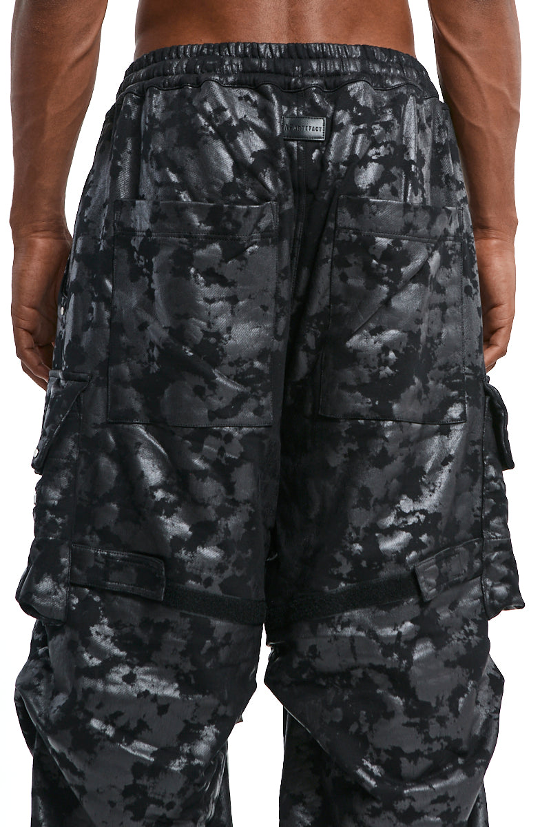BLACK SWEAT CARGO TUCK WIDE PANTS