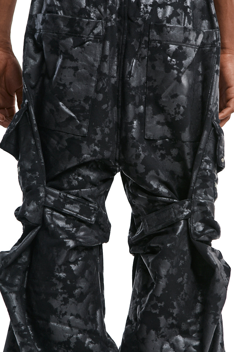 BLACK SWEAT CARGO TUCK WIDE PANTS