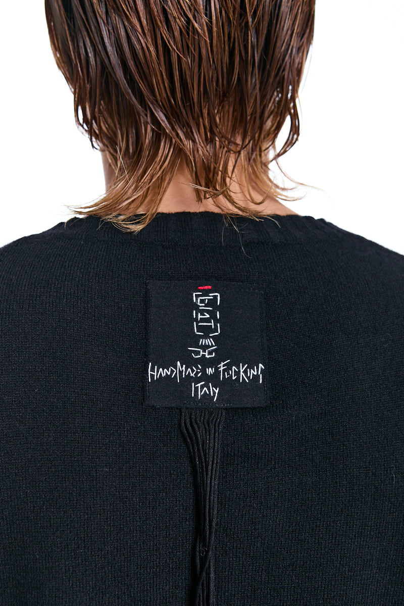 BLACK FRAYED FRONT PANEL SWEATER