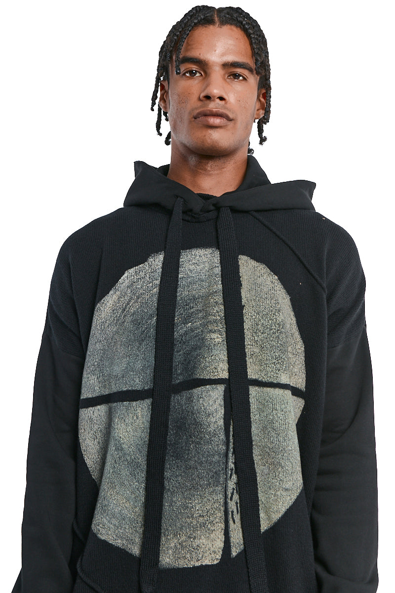 BLACK ABSTRACT GRAPHIC HOODED SWEATER