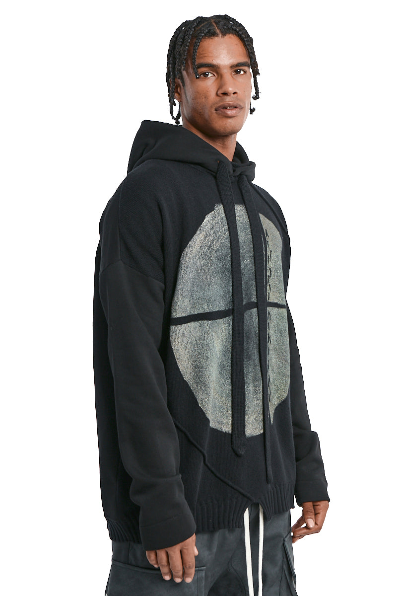 BLACK ABSTRACT GRAPHIC HOODED SWEATER