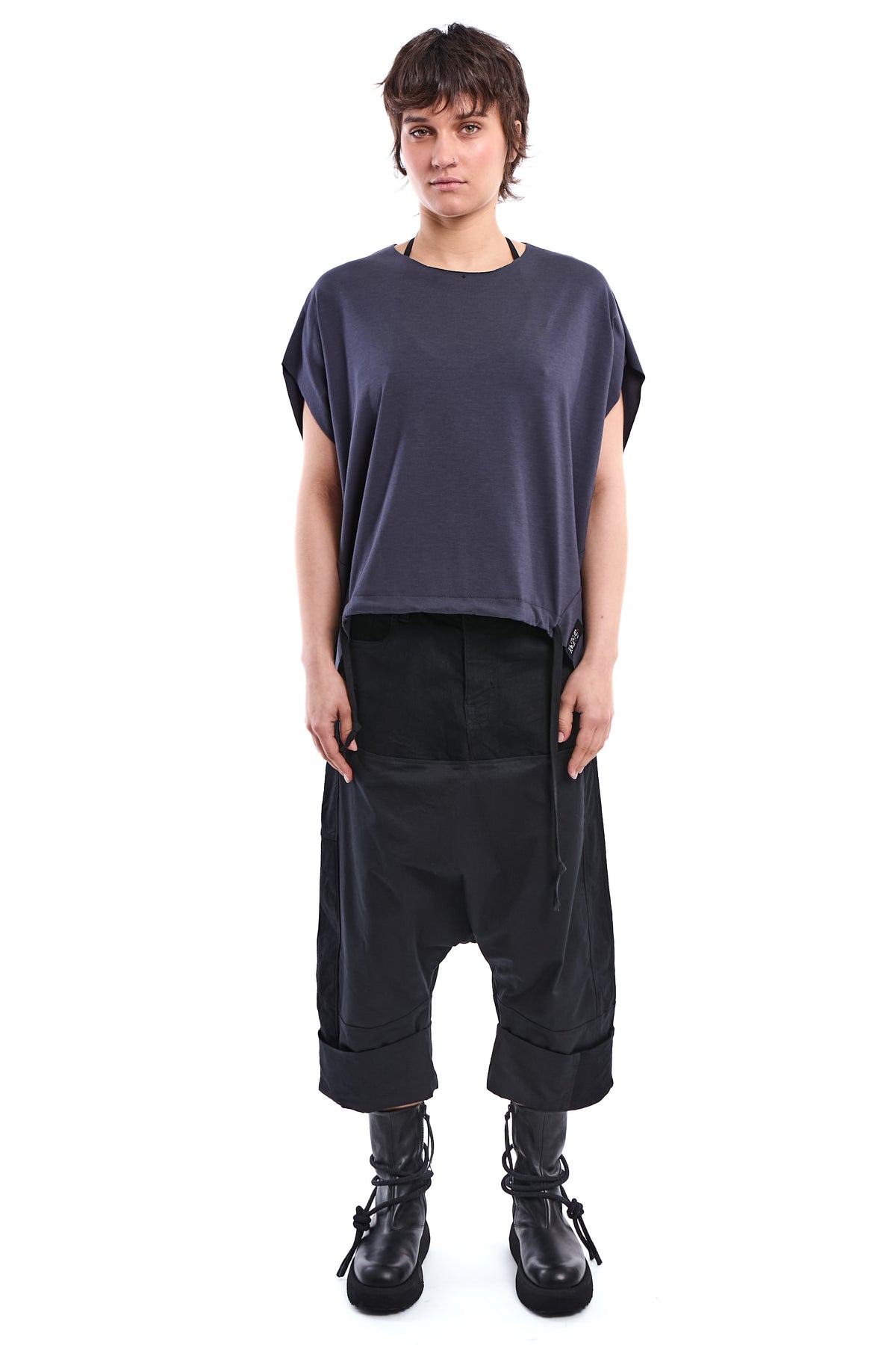 PLUM SLEEVELESS OVER TOP