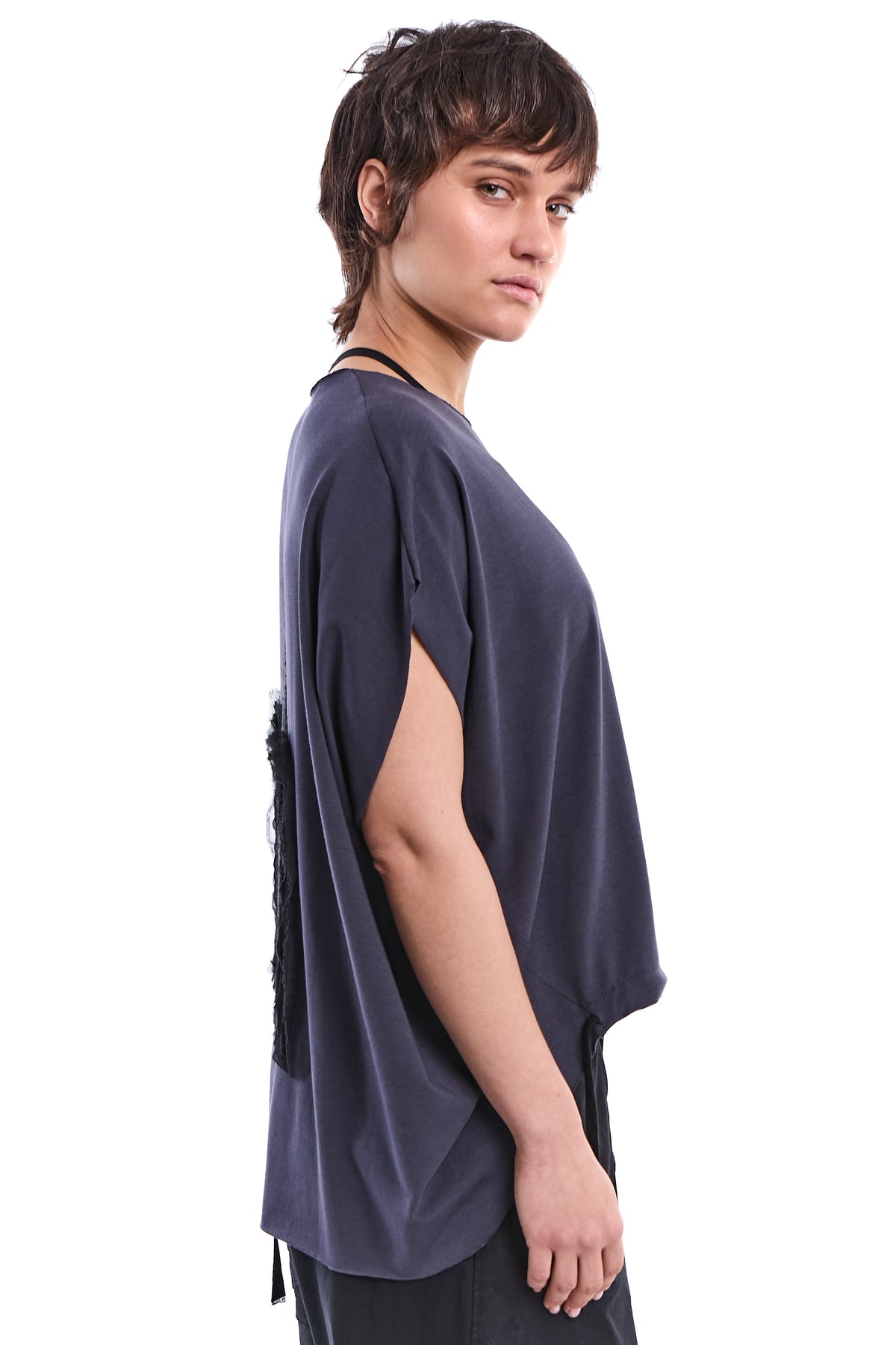 PLUM SLEEVELESS OVER TOP