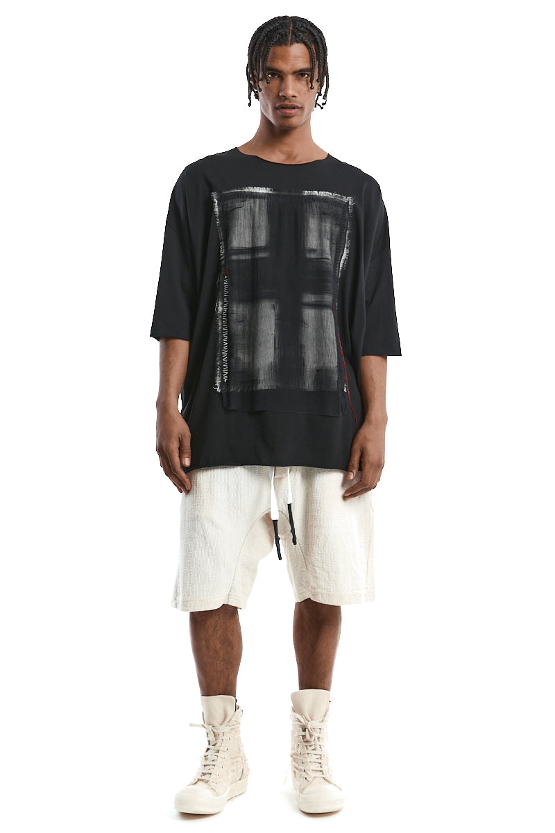 BLACK CROSS OVER TEE