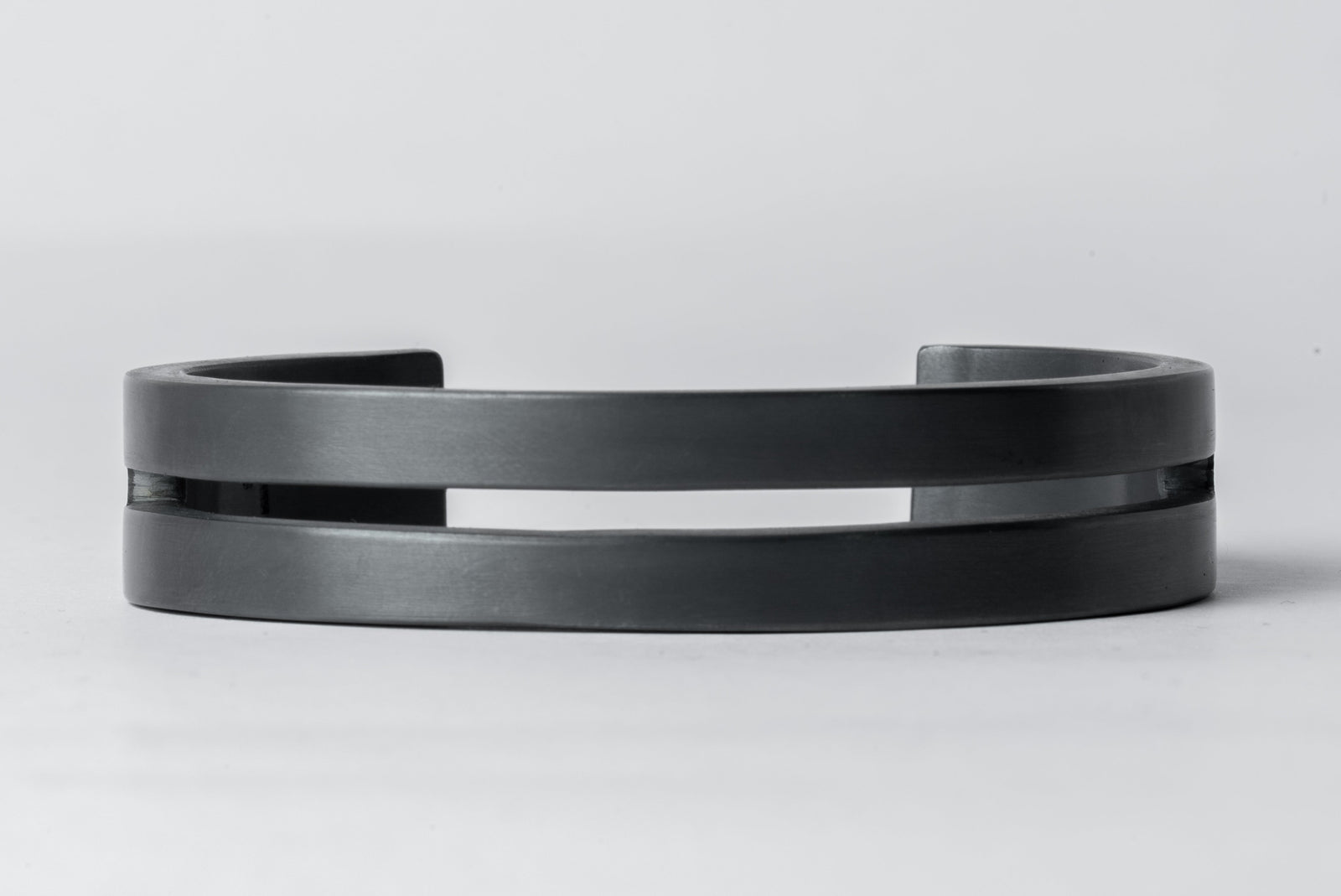 Ultra Reduction Slit Bracelet (15mm, KA)