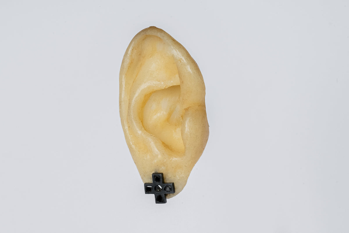 Plus Earring (Mega Pavé, 12mm, KA+DIA)