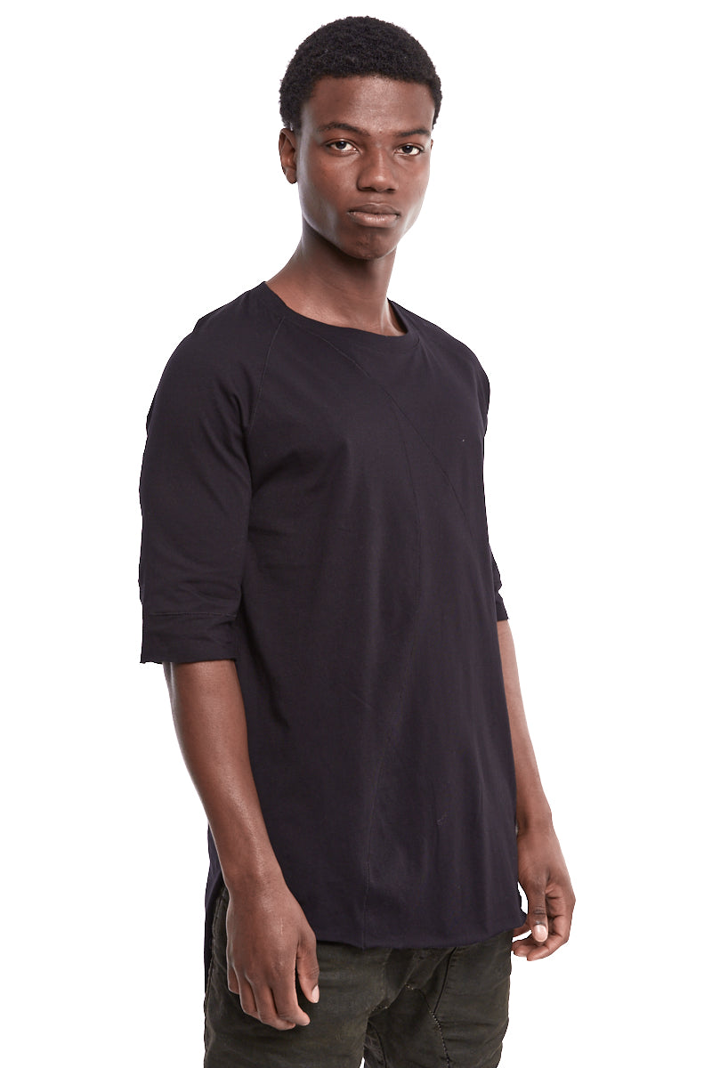 BLACK HALF SLEEVES TEE