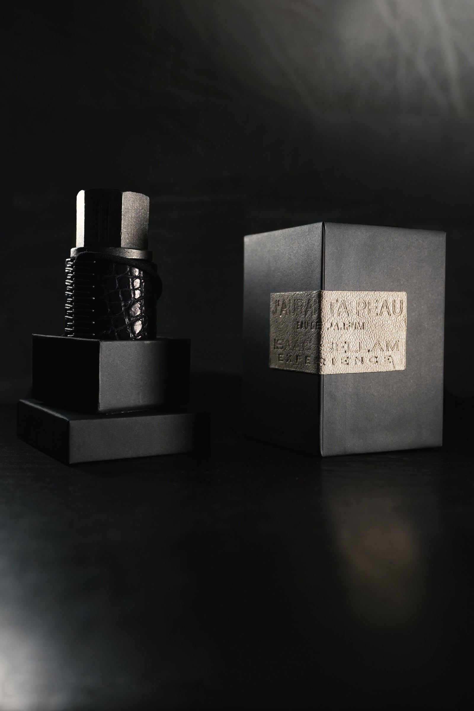 ISAAC-SELLAM J'AURAI TA PEAU PERFUME - frontal