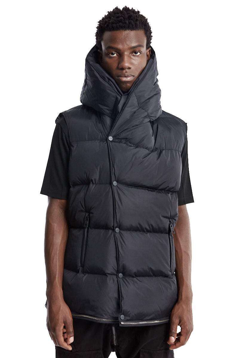 La Haine Inside Us | Shop Online | AW23 | Sleeveless Down Jacket