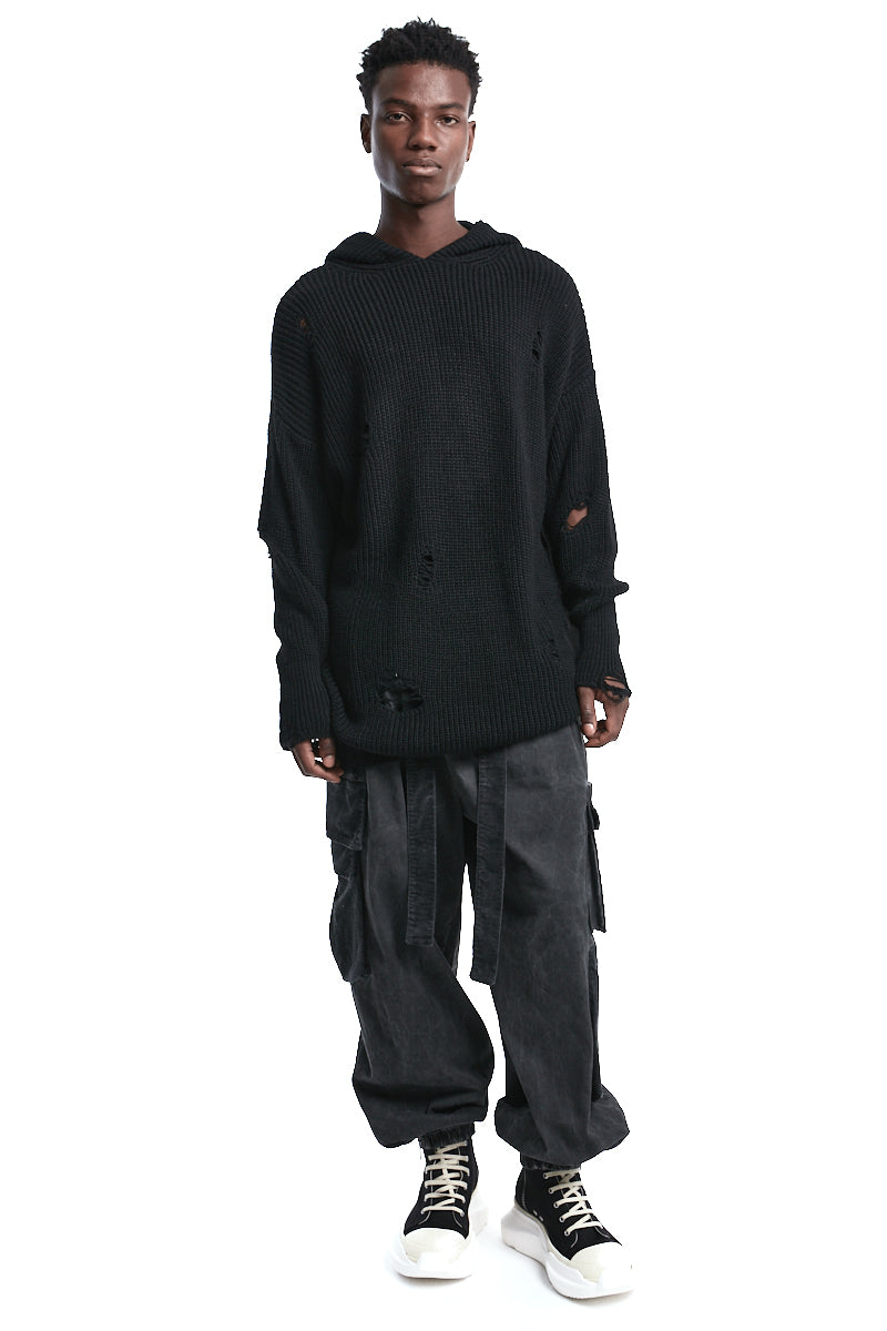 OVERSIZED KNITTED HOODED SWEATER