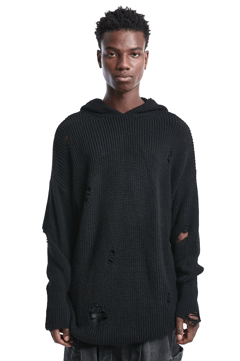 OVERSIZED KNITTED HOODED SWEATER