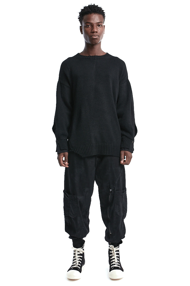 OVERSIZED KNITTED SWEATER