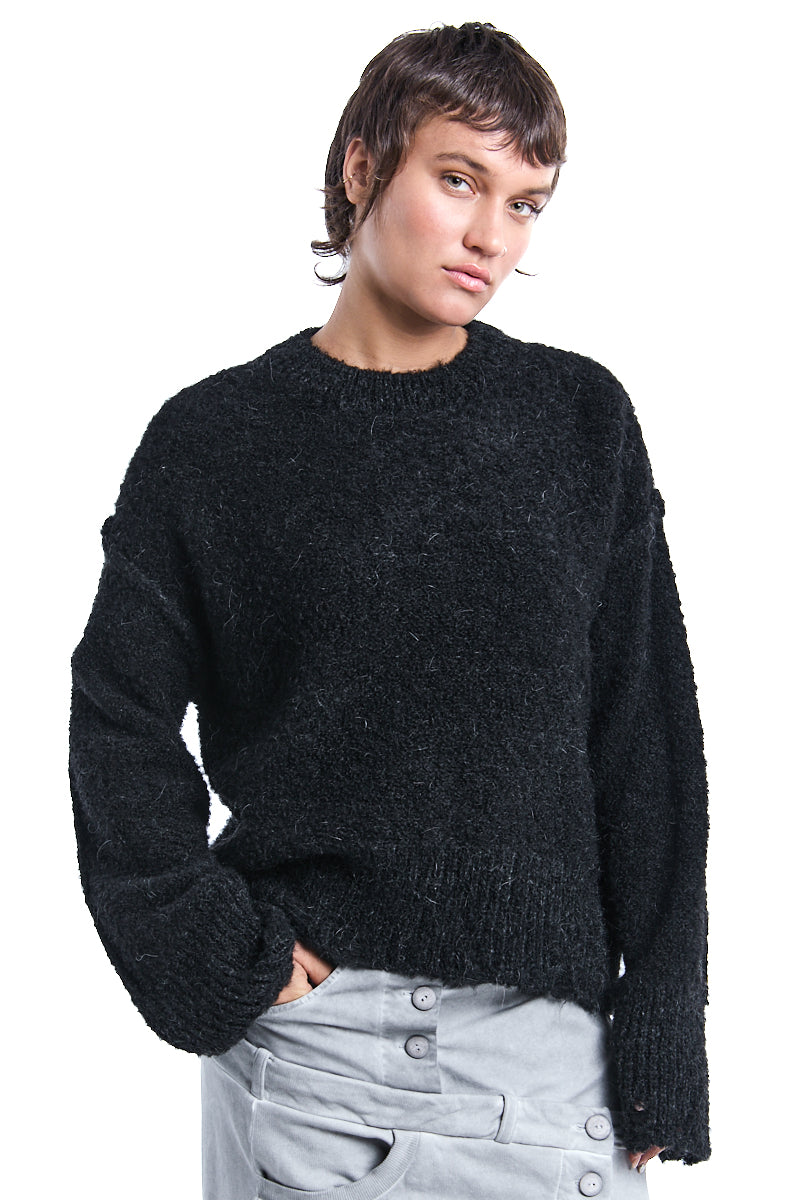 HAIRY ROUND NECK SWEATER
