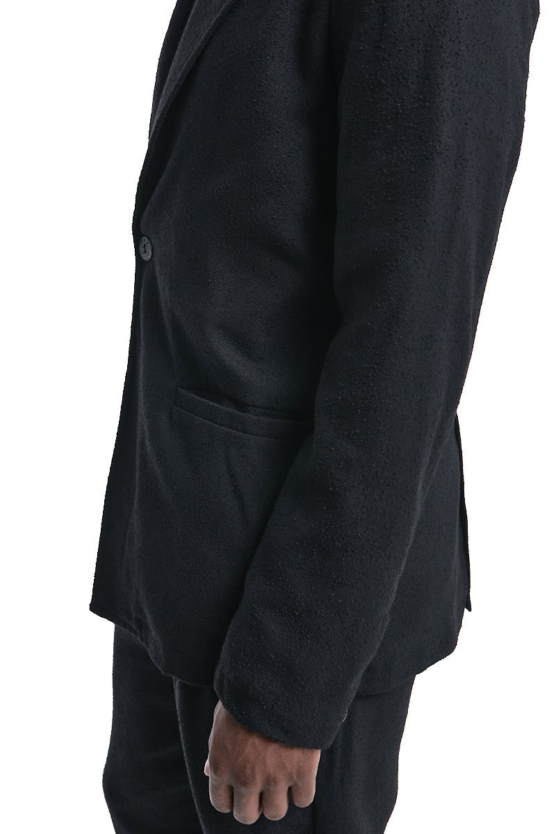 STRUCTURED BOUCLE BLAZER