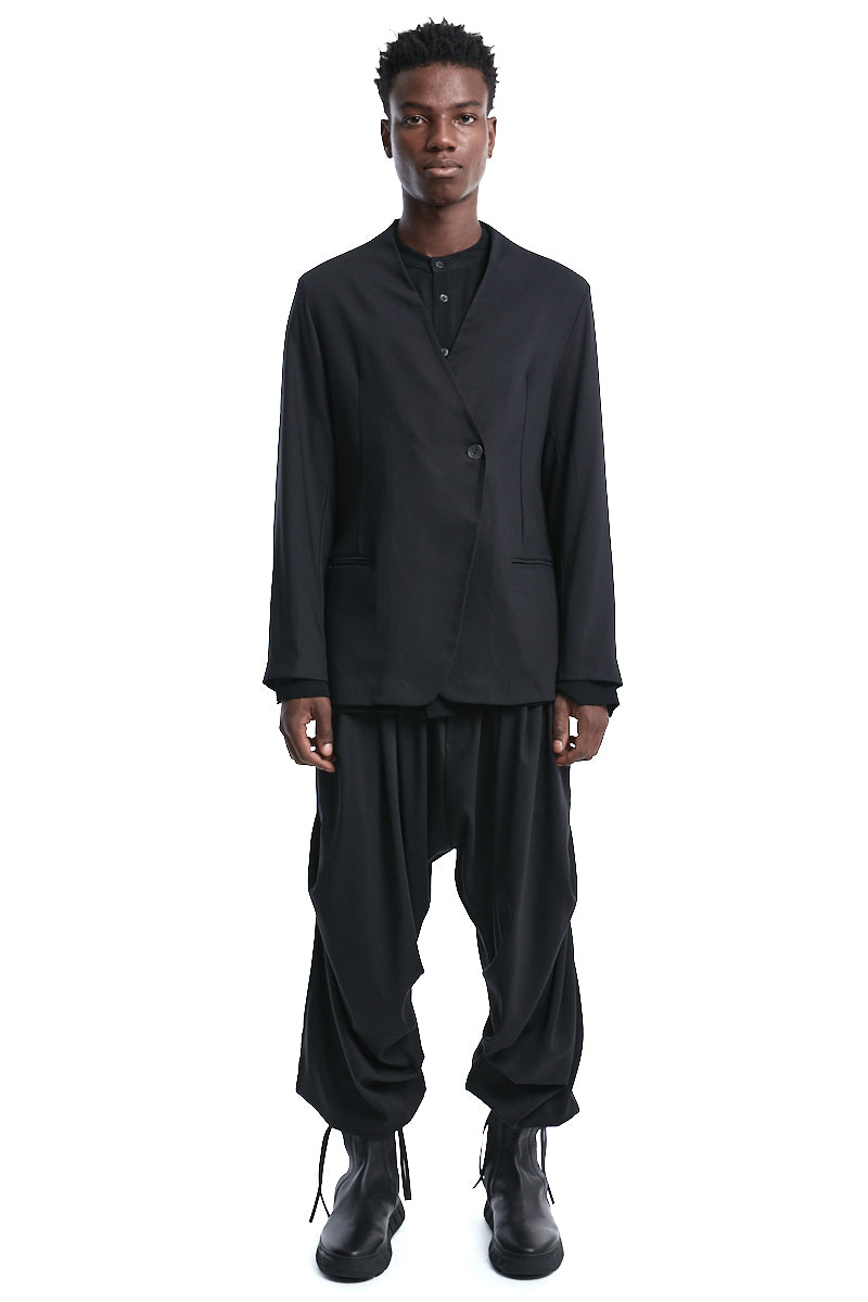 LAPELLESS BLAZER
