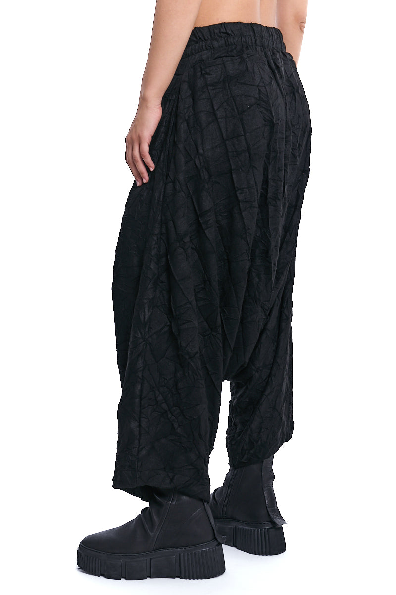 BLACK OVERSIZE LOW-CROTCH WRINKLED JERSEY TROUSERS