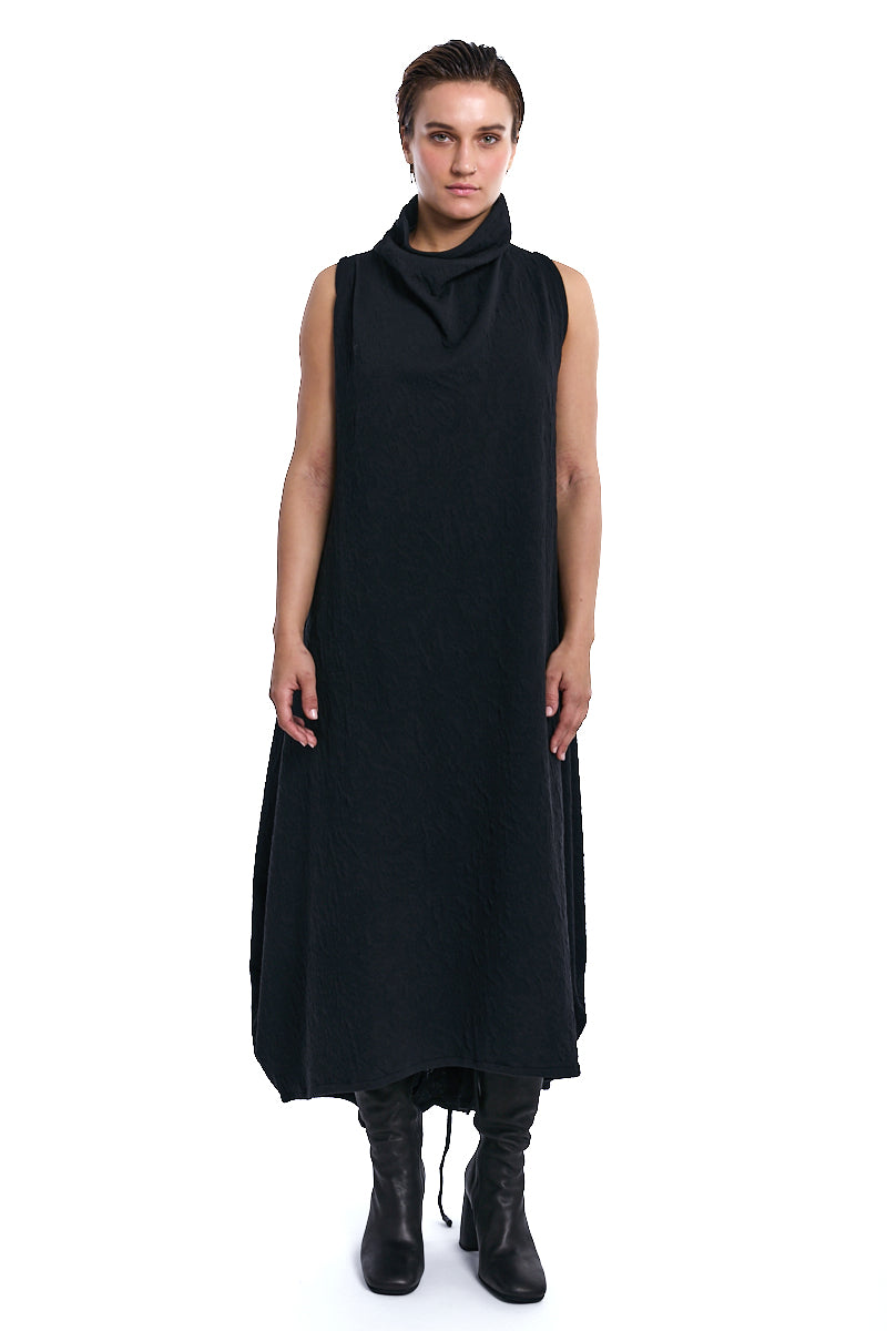 BLACK EMBOSSED FLEECE DRESS