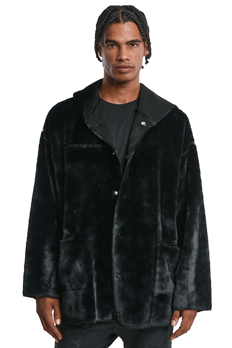 BLACK REVERSIBLE ECO-SHEARLING JACKET