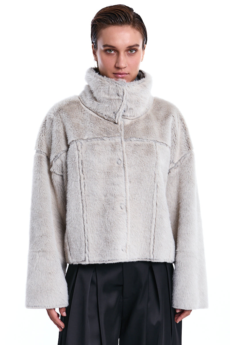 SAND CROPPED DOUBLE-FACE VEGAN SHEEPSKIN JACKET