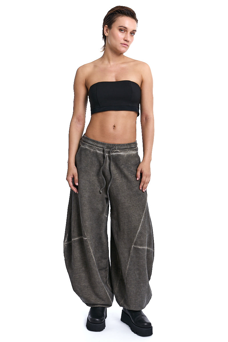 COLD BEIGE BALLOON FLEECE TROUSERS