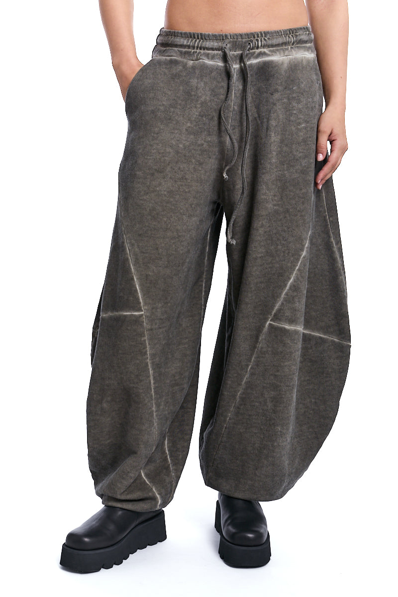 COLD BEIGE BALLOON FLEECE TROUSERS