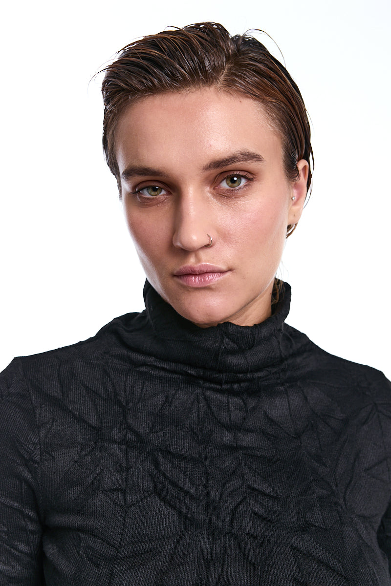 BLACK CRUMPLED JERSEY