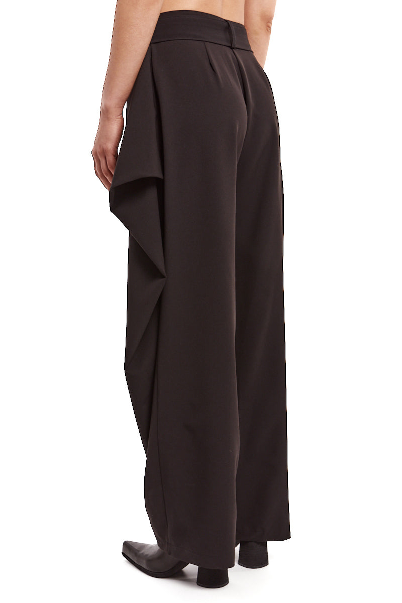 WIDE-LEG FLUID TROUSERS