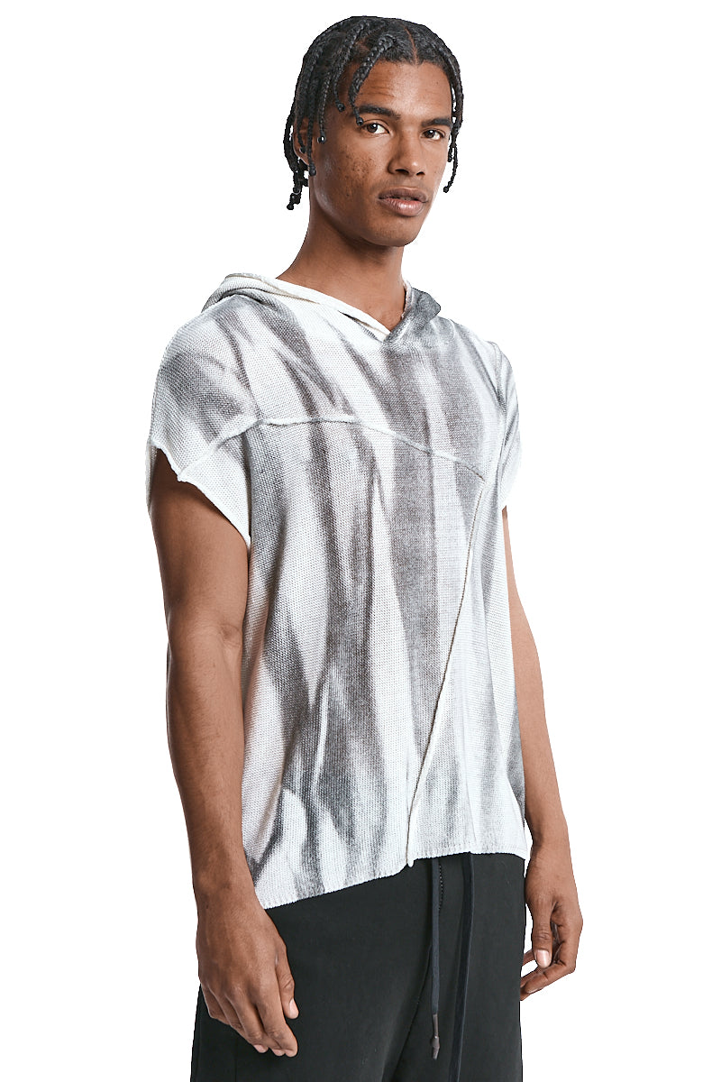 WHITE OVERSIZE SPRAYED SLEEVELESS TOP