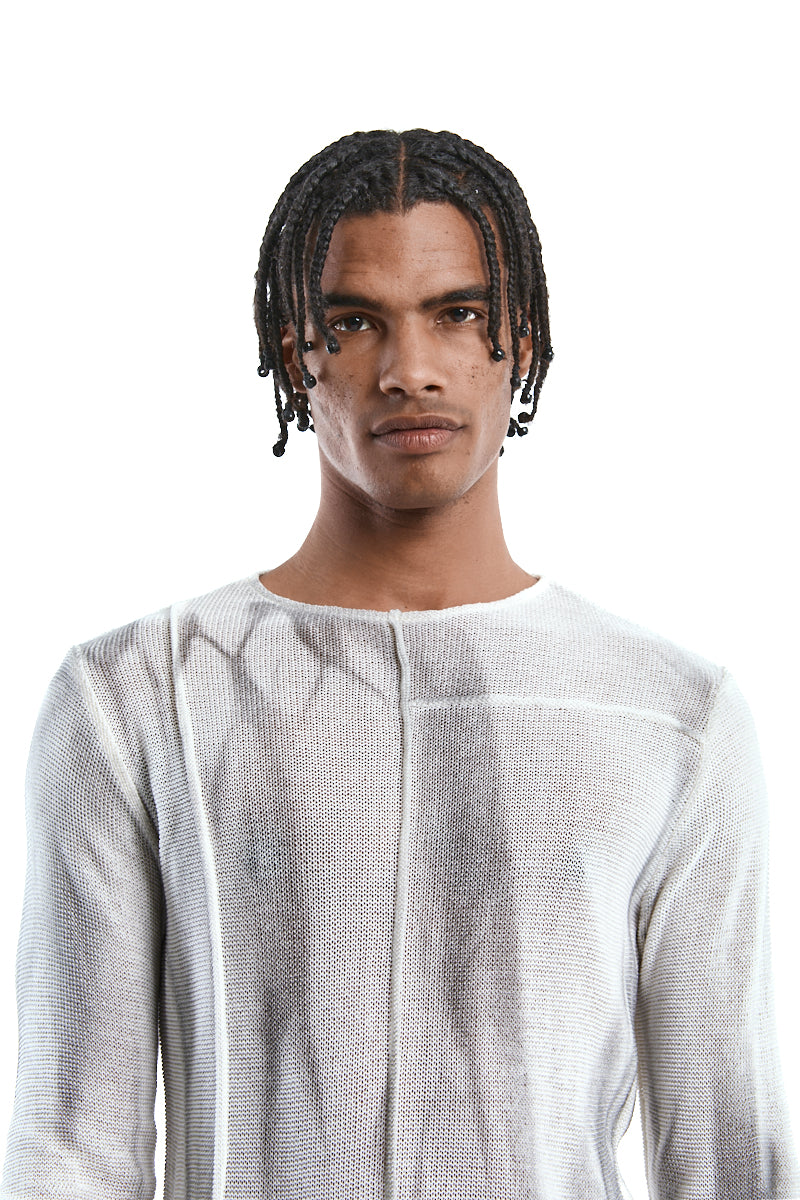 WHITE SPRAYED KNITTED TOP