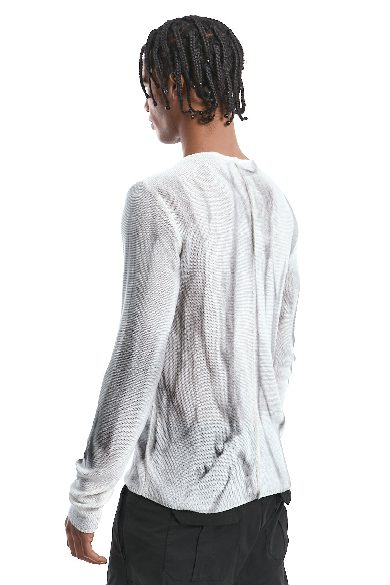 WHITE SPRAYED KNITTED TOP