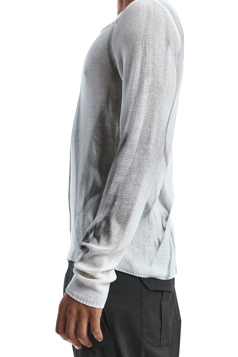 WHITE SPRAYED KNITTED TOP